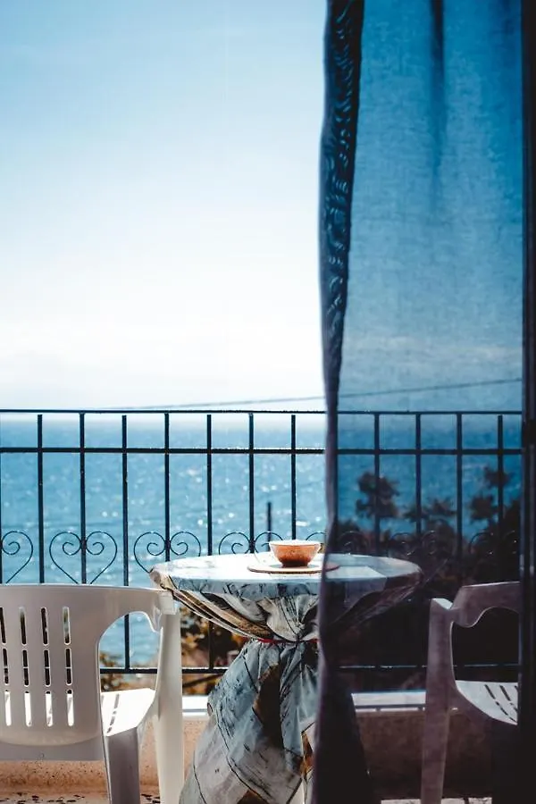 Villa Bastasio House Nea Kallikrateia Casa vacanze
